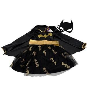 Bat Girl Size S Halloween Costume 4 pc Black/Gold Cape,Belt, & Mask Made in USA